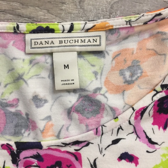Dana Buchman Short Sleeve floral top - Picture 3 of 5